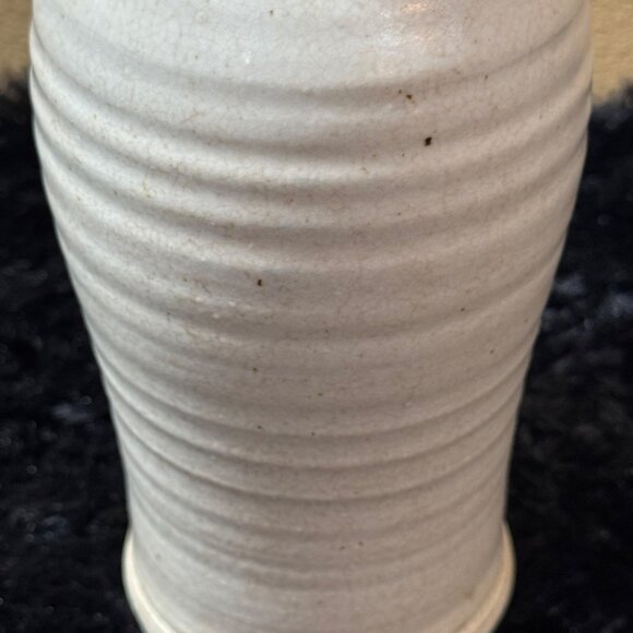 Stoneware Pottery Vase Handpainted Wild Grass Flowers Ribbed 8" - Picture 7 of 10